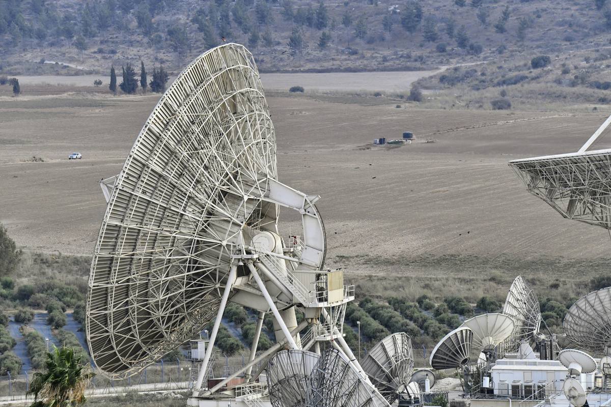 Comparison table showing features of different satellite data encryption insurance providers