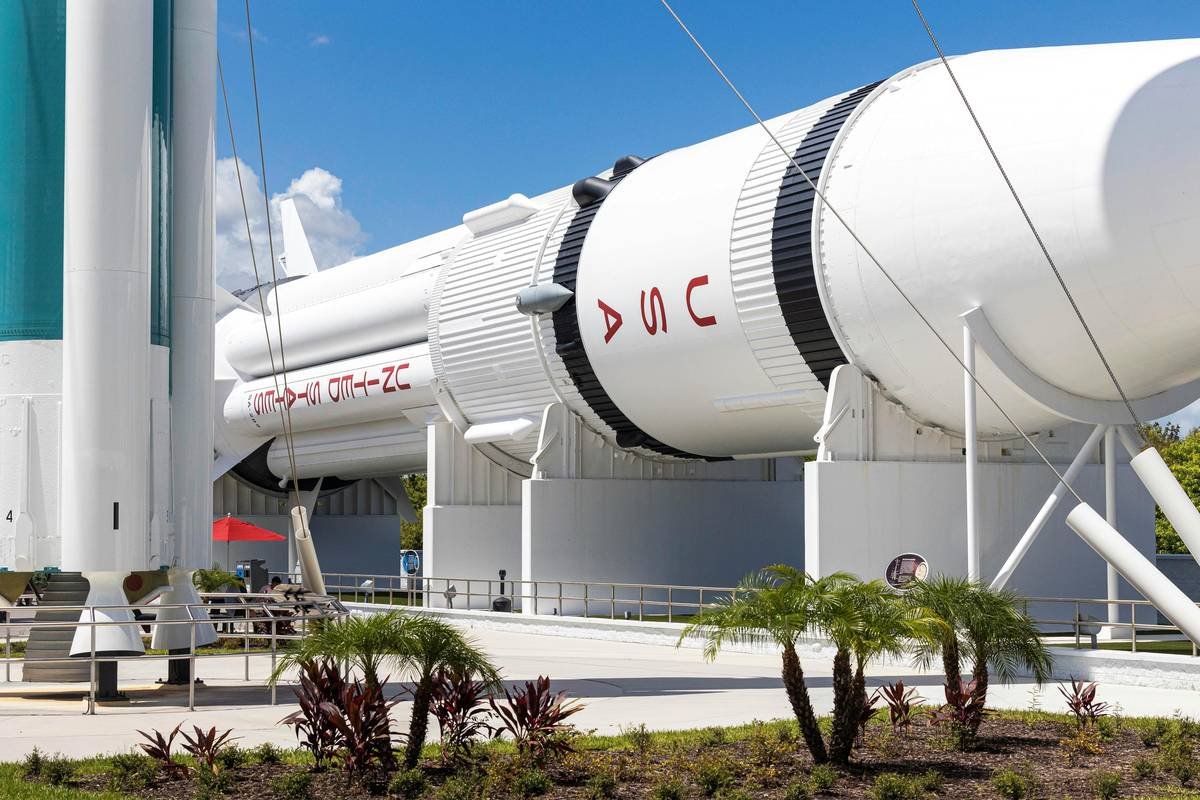 Chart showing declining launch insurance premiums from 2010-2024 due to SpaceX's reliability