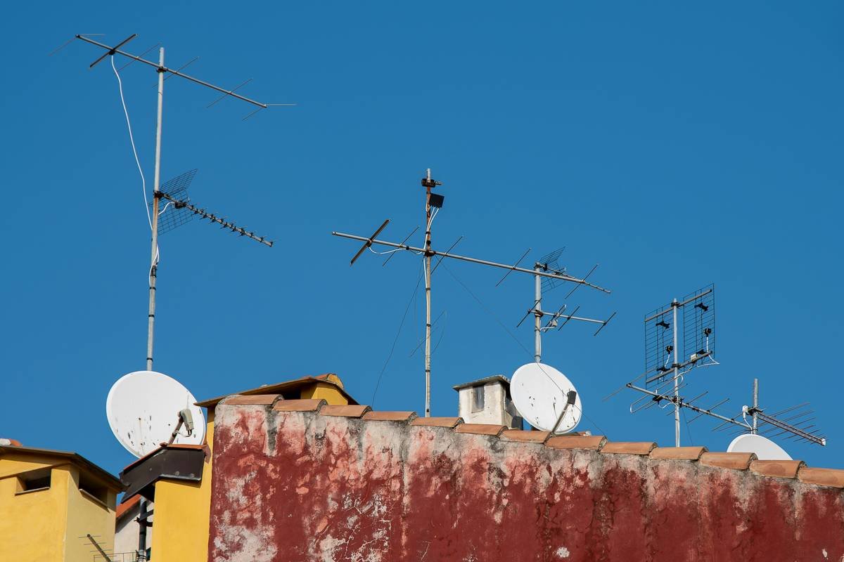 Insurance for Satellite Antenna Failure: Your Unexpected Lifeline in the Age of Home Connectivity