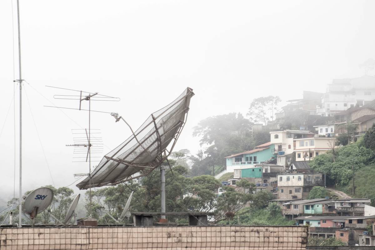 How Does Satellite Insurance Work? A No-BS Guide for Space-Curious Investors & Operators